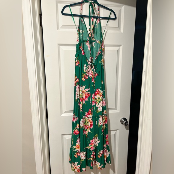 NWOT Green Floral Print Deep V Halter Maxi Dress Size Medium - Picture 11 of 16